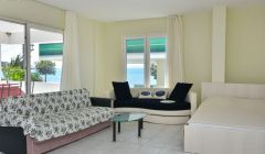 1+1 Teras Kat Deniz Manzaralı Suit Dairemiz