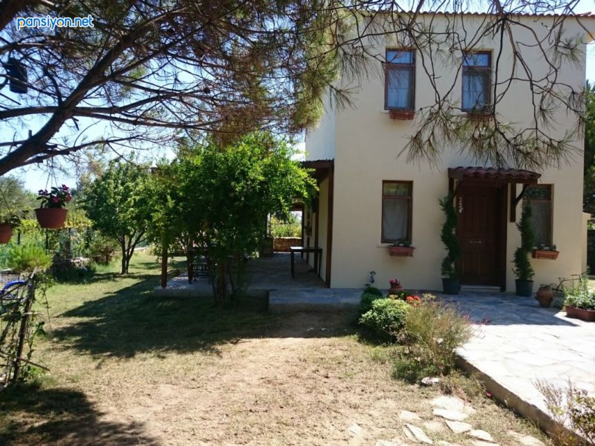 Nar Bağevi