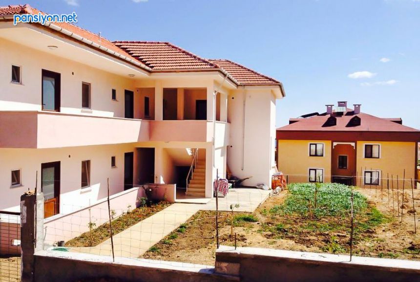 Uğurlu Apart