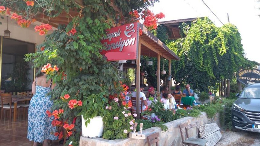 Kayalı Pansiyon