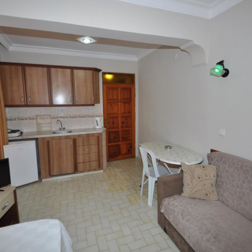 Defne Zevkim Hotel