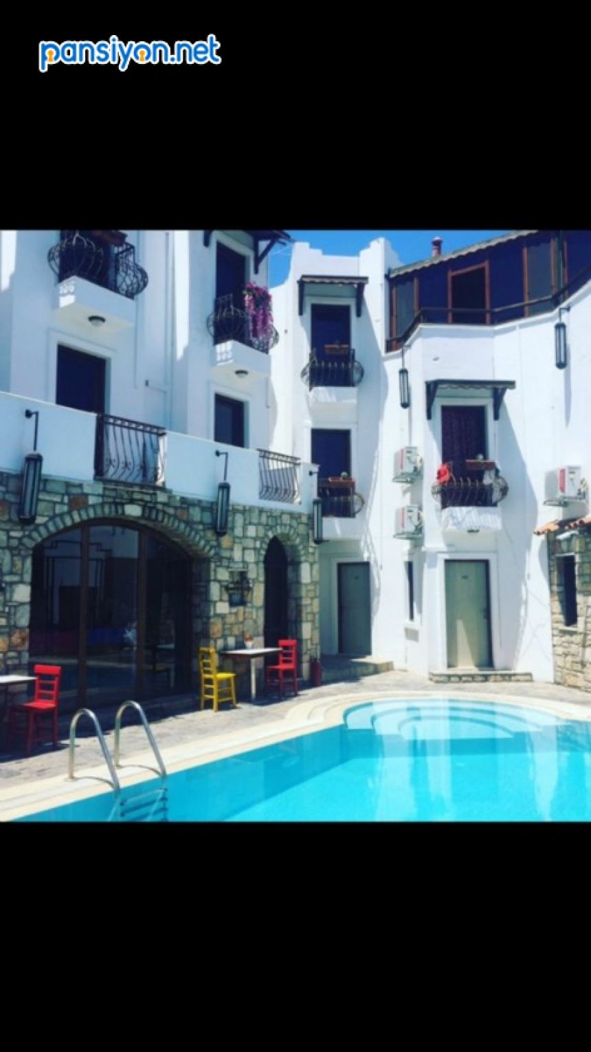 Maji Hotel