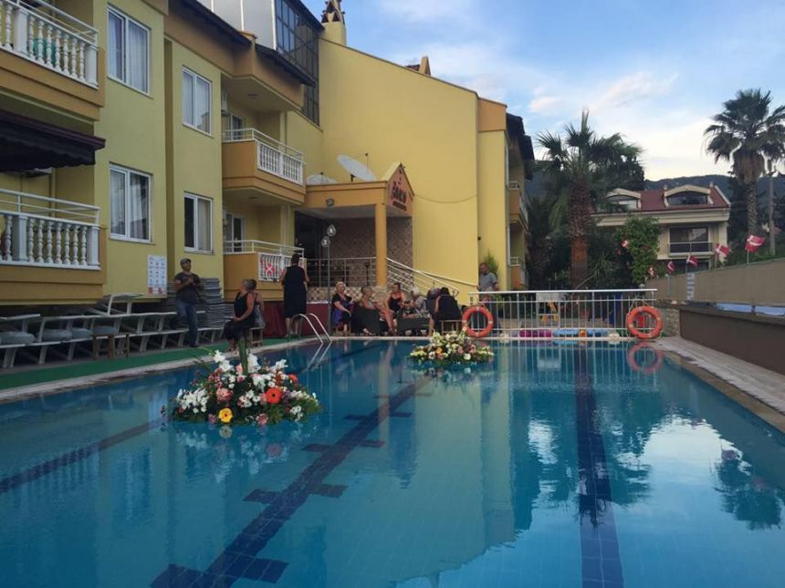 Club Ako Apartments
