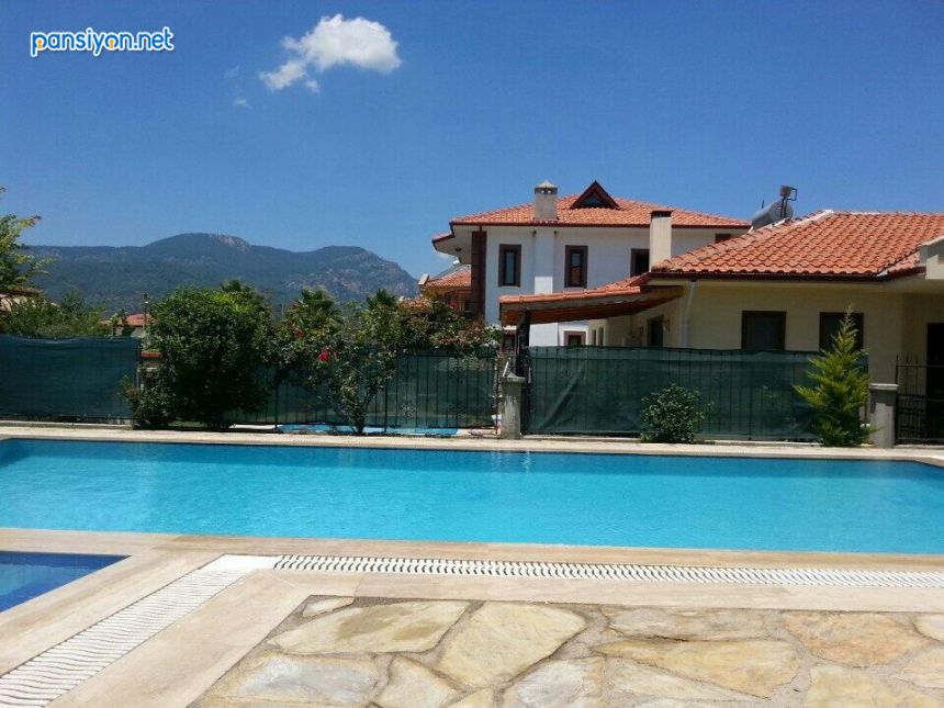 Club Şahin Apart
