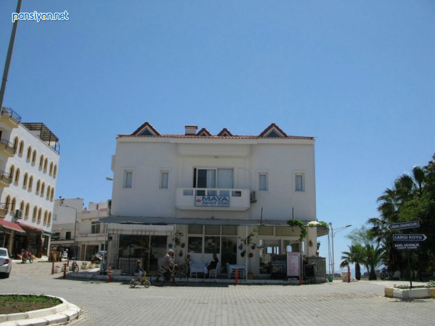 Maya Apart Hotel