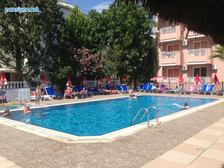 Amphi Apartments