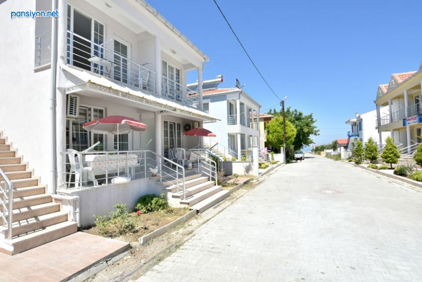 Deniz Apart - Saraylar