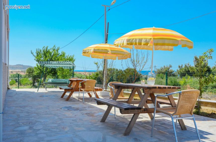 Tuğra Apart