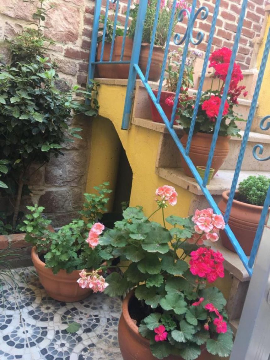 Narlı Kız Konağı