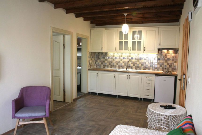 Taş Suite Konukevi