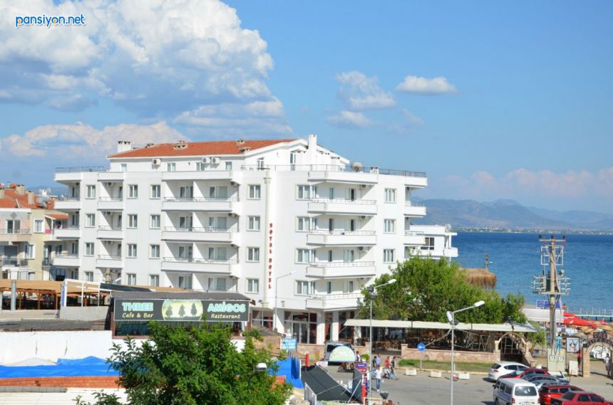 Royal Hotel Sarımsaklı 